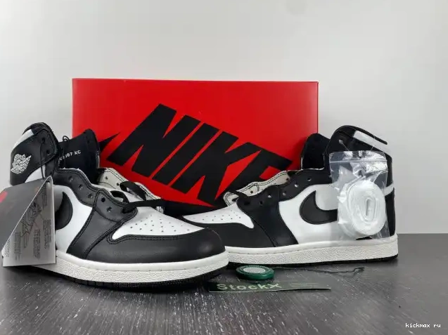Rep Kickmax Jordan BQ4422-001 Black (2023) White Retro High 85 1 0517